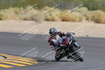 media/Oct-08-2022-SoCal Trackdays (Sat) [[1fc3beec89]]/Turn 10 (945am)/